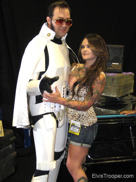 SDCC08_ElvisTrooperDotCom_001