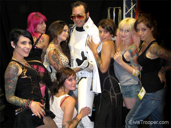 SDCC08_ElvisTrooperDotCom_002