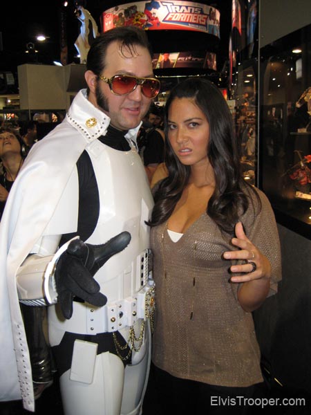 SDCC08_ElvisTrooperDotCom_024