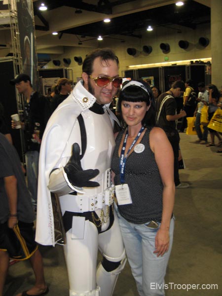 SDCC08_ElvisTrooperDotCom_039