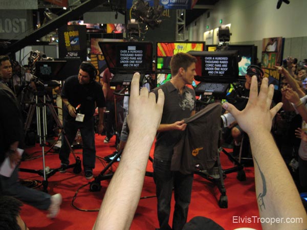 SDCC08_ElvisTrooperDotCom_047