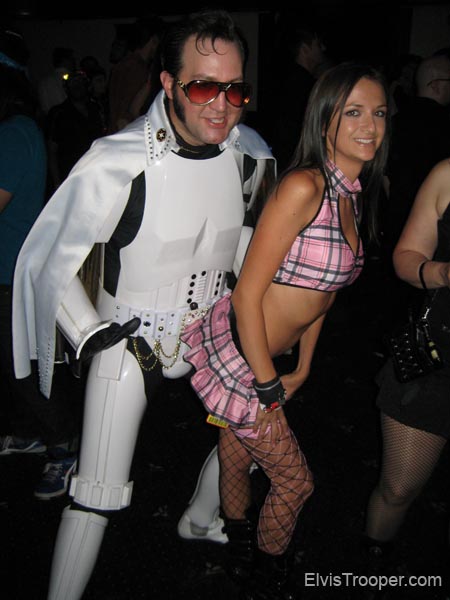 SDCC08_ElvisTrooperDotCom_074