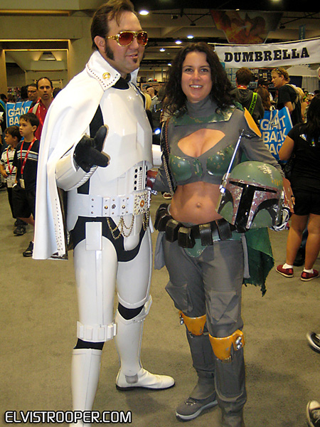 SDCC10-ElvisTrooperDotCom_005