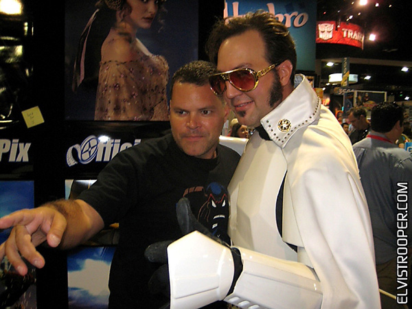 SDCC10-ElvisTrooperDotCom_010