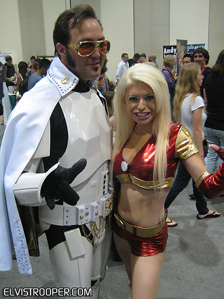 SDCC10-ElvisTrooperDotCom_017