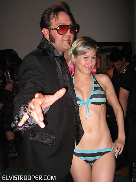SDCC10-ElvisTrooperDotCom_027