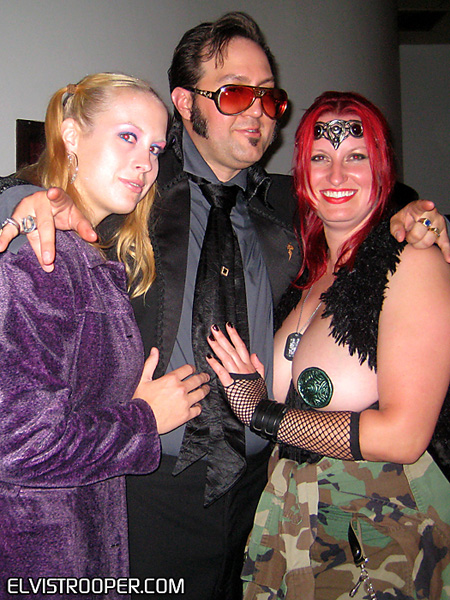 SDCC10-ElvisTrooperDotCom_029