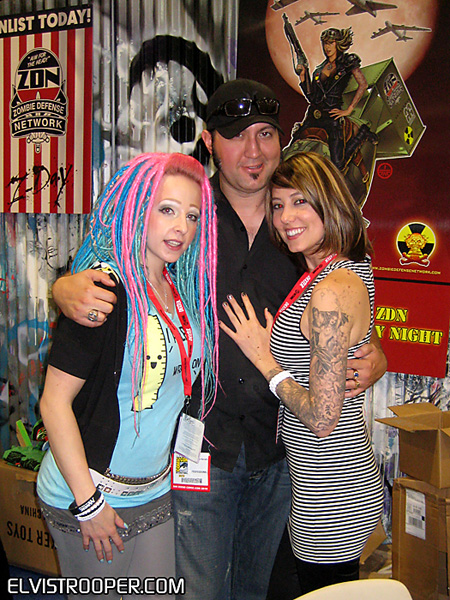 SDCC10-ElvisTrooperDotCom_030